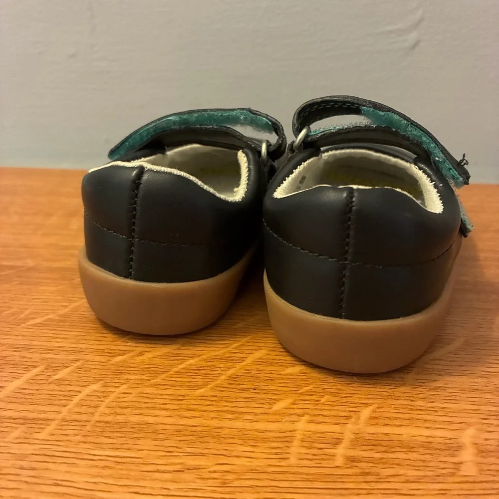 Ten Little Toddler 4.5 Black Mary Jane Shoes with Tan Soles